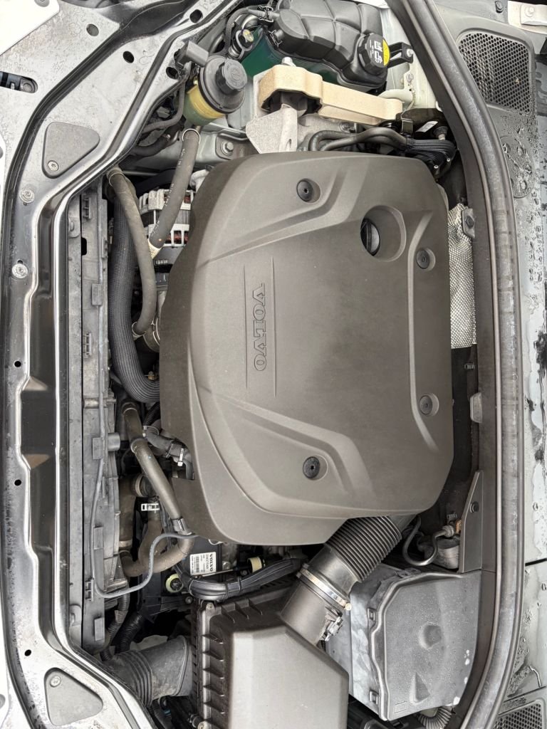 Used Volvo XC60 2016 for sale - 76840989: Photo 22