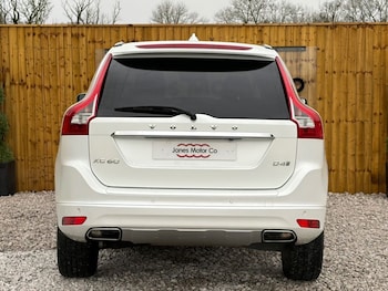 Used Volvo XC60 2016 for sale - 76840989: Photo