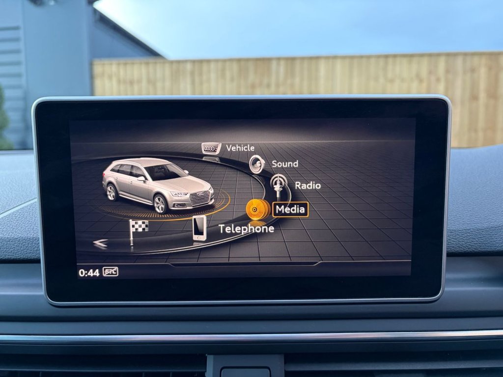 Used Audi A4 Avant 2016 for sale - 76751315: Photo 24