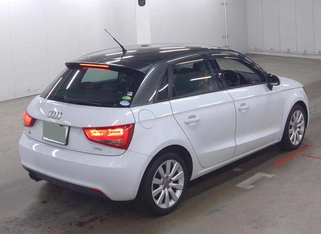 Used Audi A1 2012 for sale - 76724363: Photo 4