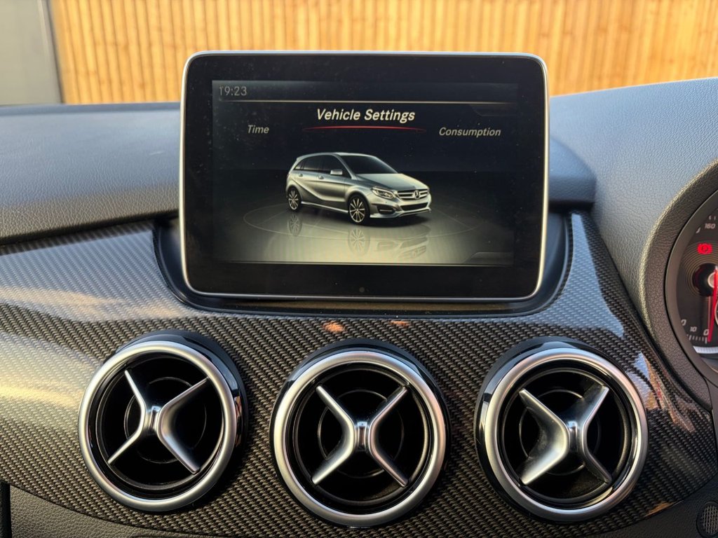 Used Mercedes-Benz B Class 2015 for sale - 76724411: Photo 23