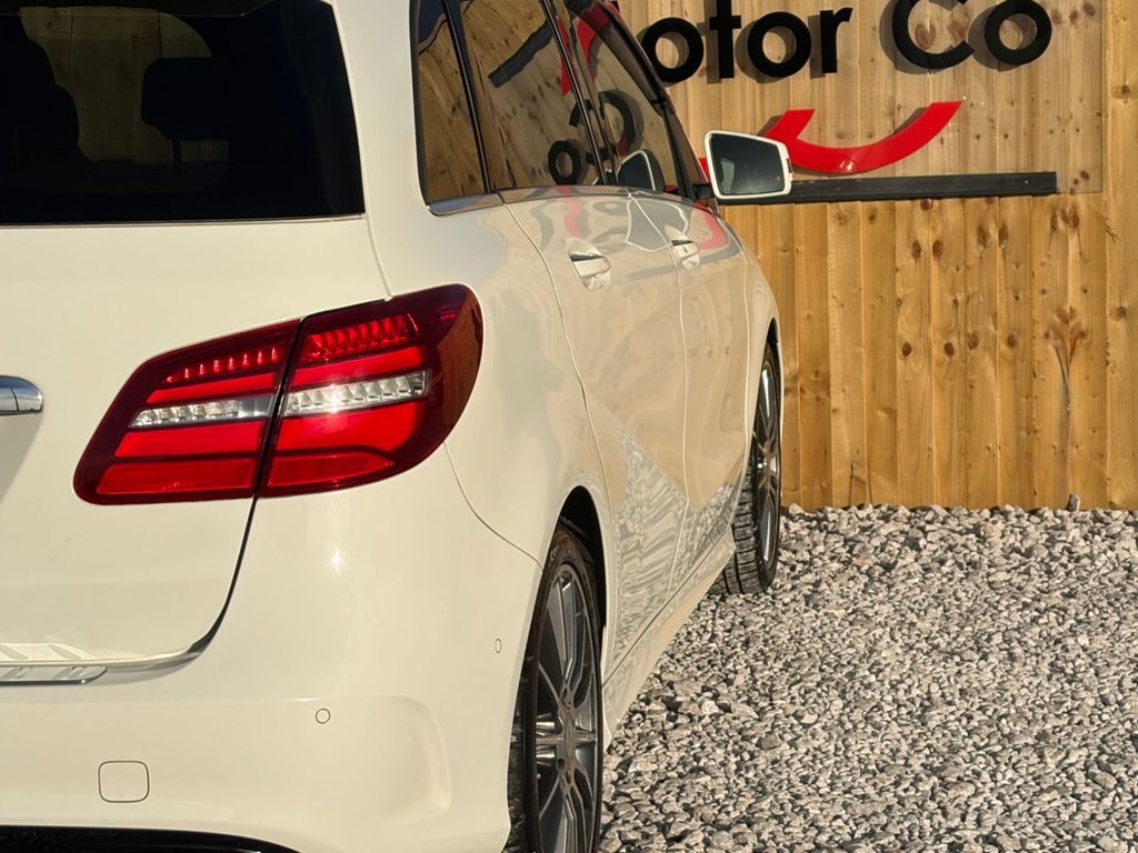 Used Mercedes-Benz B Class 2015 for sale - 76724411: Photo 8