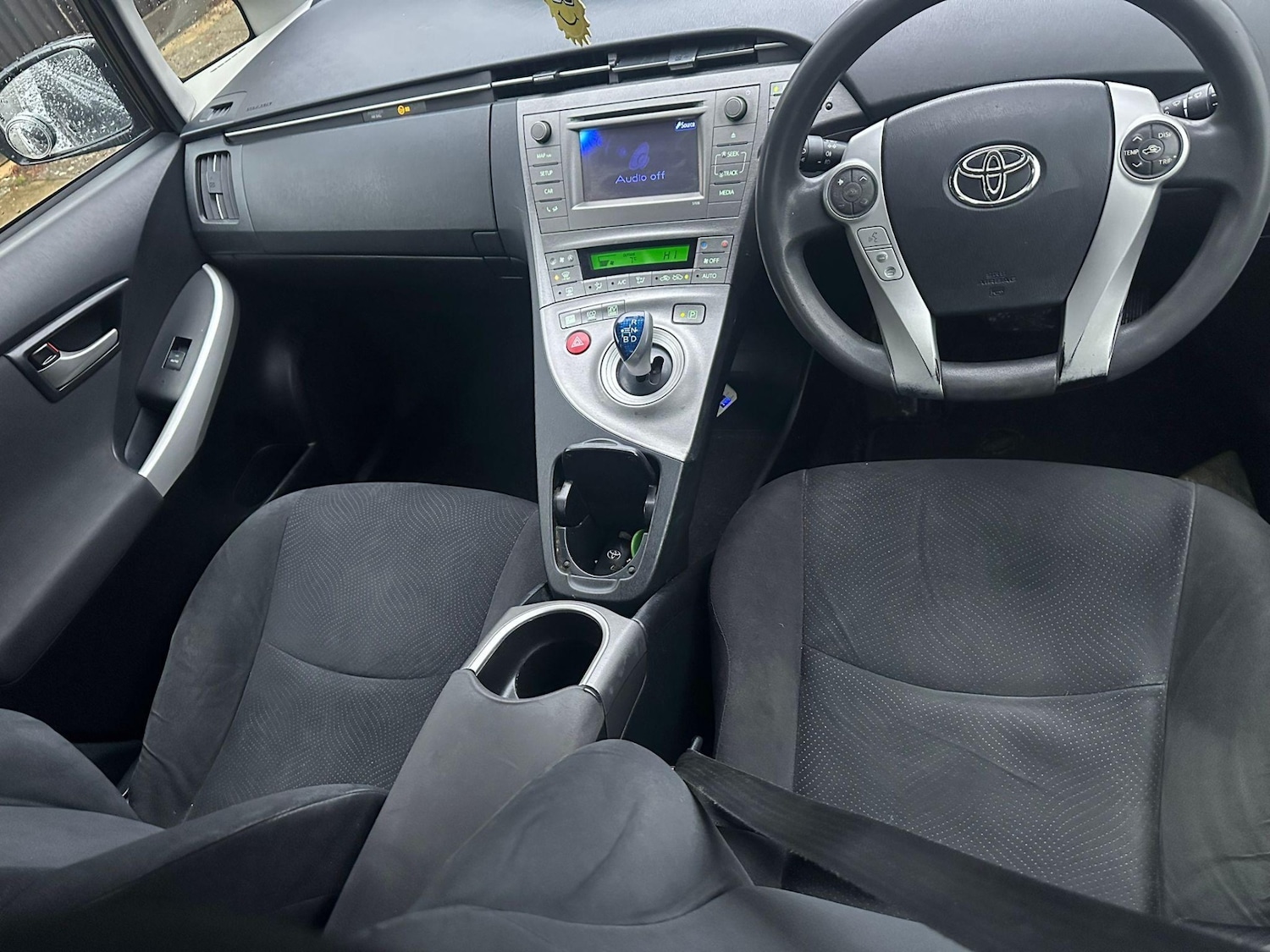 Used Toyota Prius 2012 for sale - 77591793: Photo 12