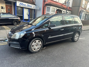 Used Vauxhall Zafira 2005 for sale - 77276985: Photo