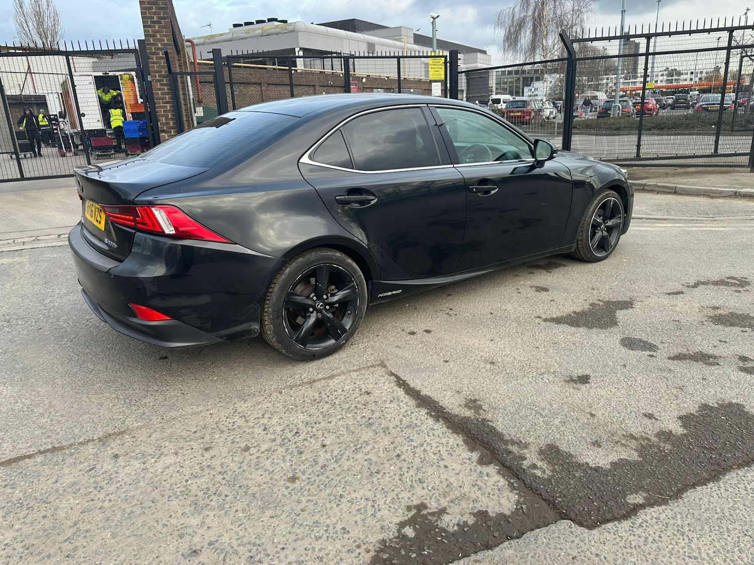 Used Lexus IS 2016 for sale - 76940241: Photo 9