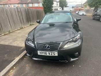 Used Lexus IS 2016 for sale - 79554164: Photo