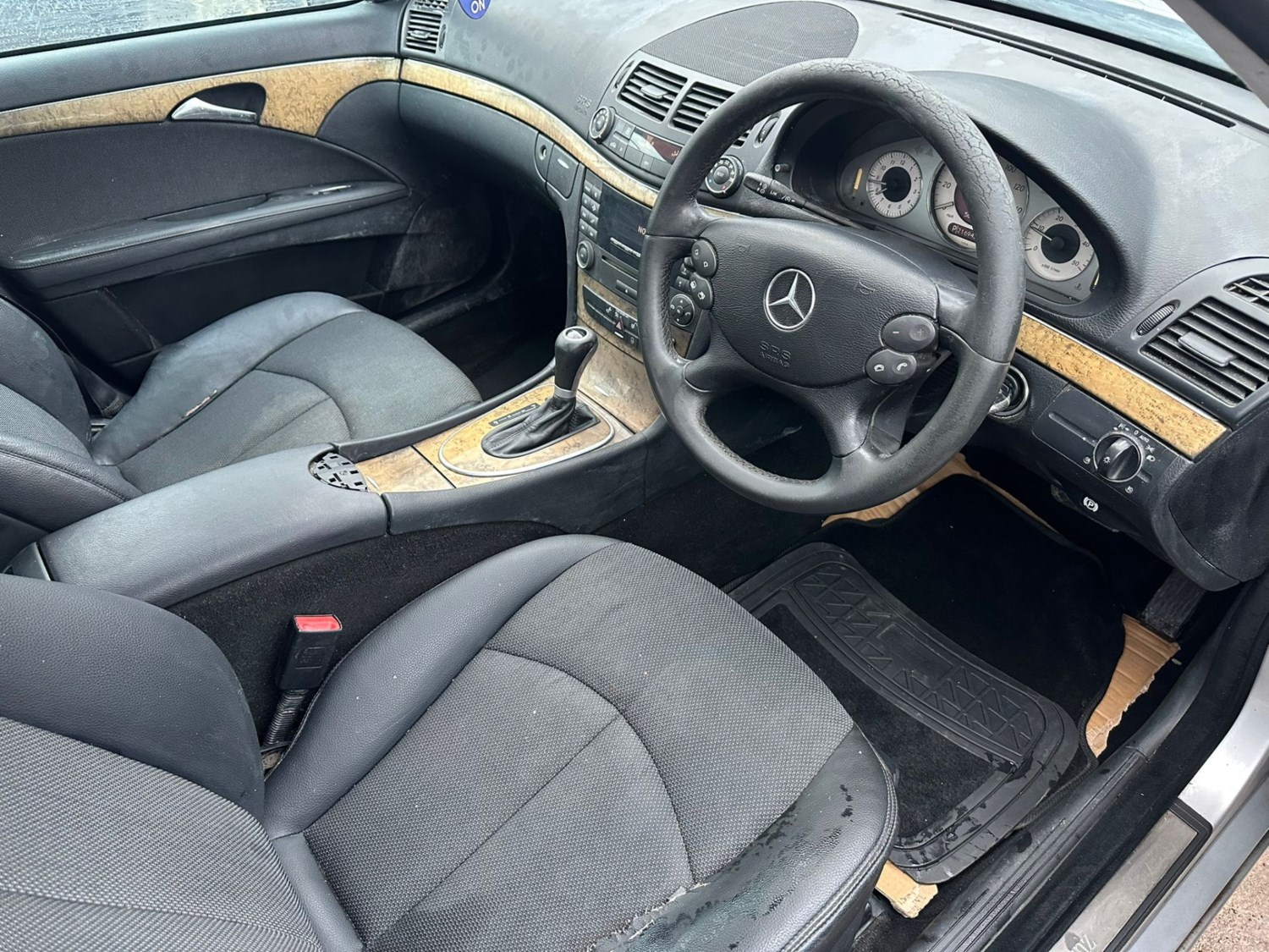 Mercedes-Benz E-Class 2007 (57) - E220 CDI Avantgarde 4dr Tip Auto - Image 13