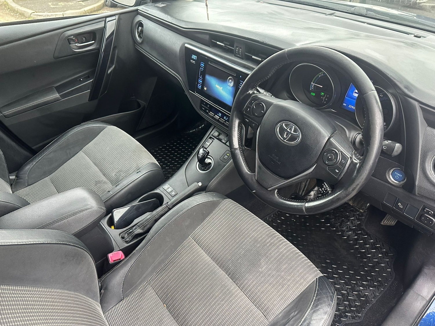 Used Toyota Auris 2015 for sale - 76735769: Photo 12