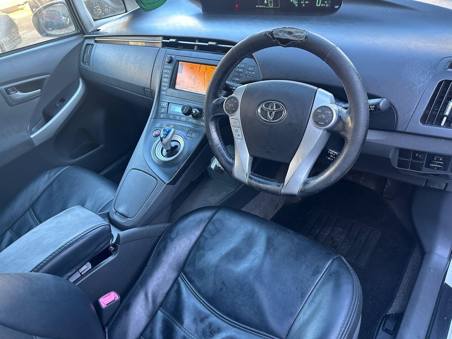 Used Toyota Prius 2012 for sale - 77435897: Photo 11