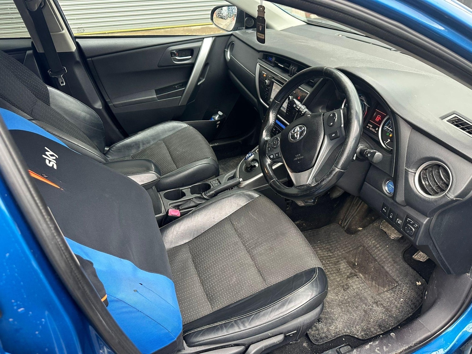 Used Toyota Auris 2014 for sale - 77799496: Photo 12