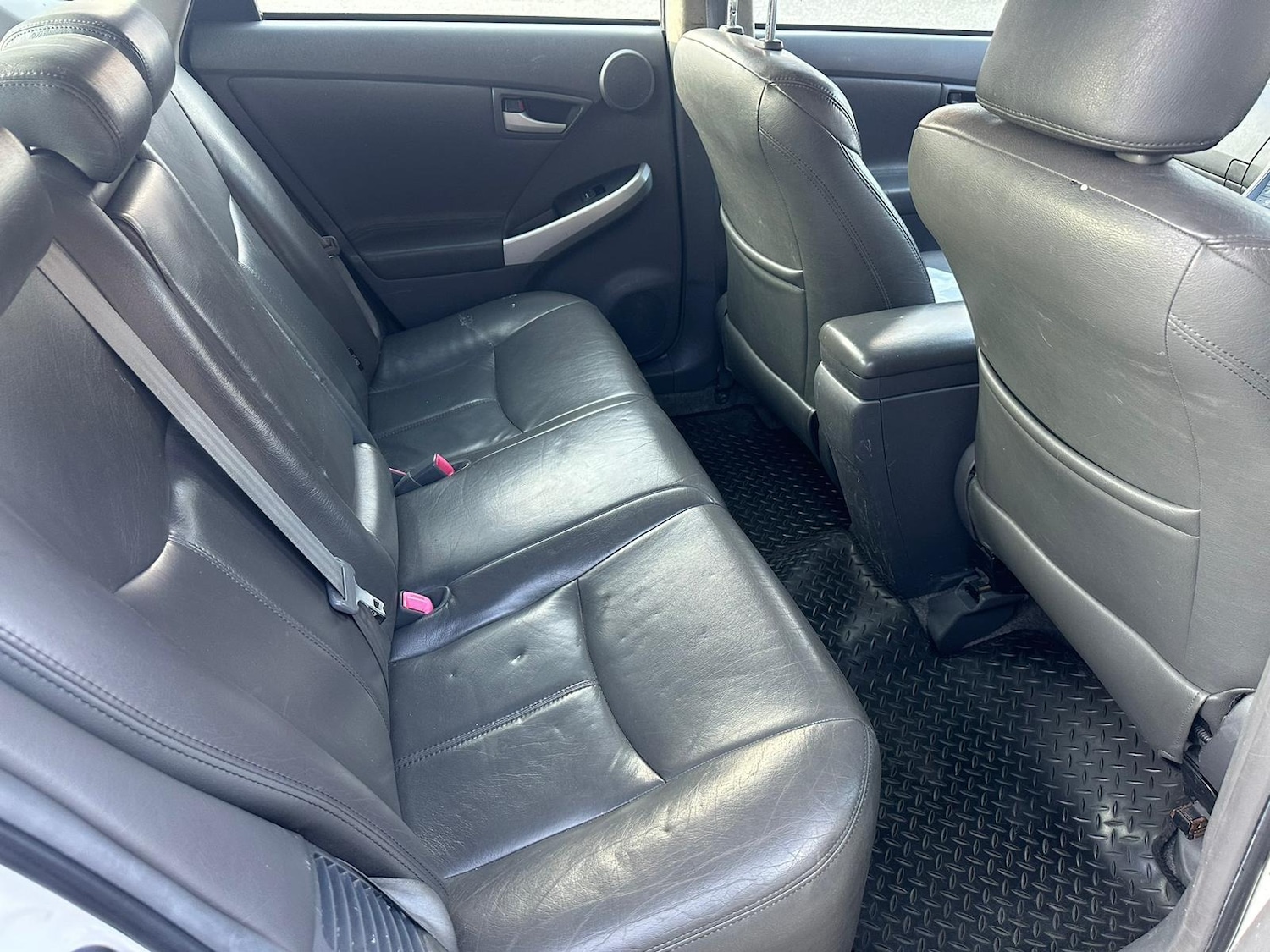 Used Toyota Prius 2011 for sale - 76591683: Photo 16