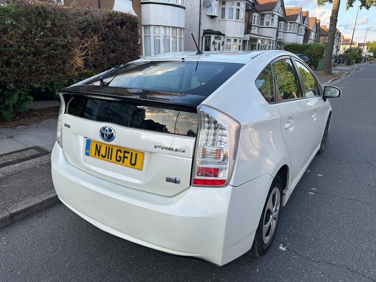 Used Toyota Prius 2011 for sale - 76591683: Photo 8