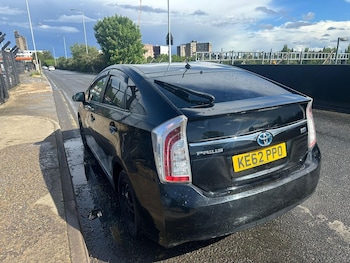 Used Toyota Prius 2012 for sale - 79120572: Photo