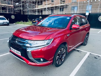 Used Mitsubishi Outlander 2015 for sale - 76444463: Photo