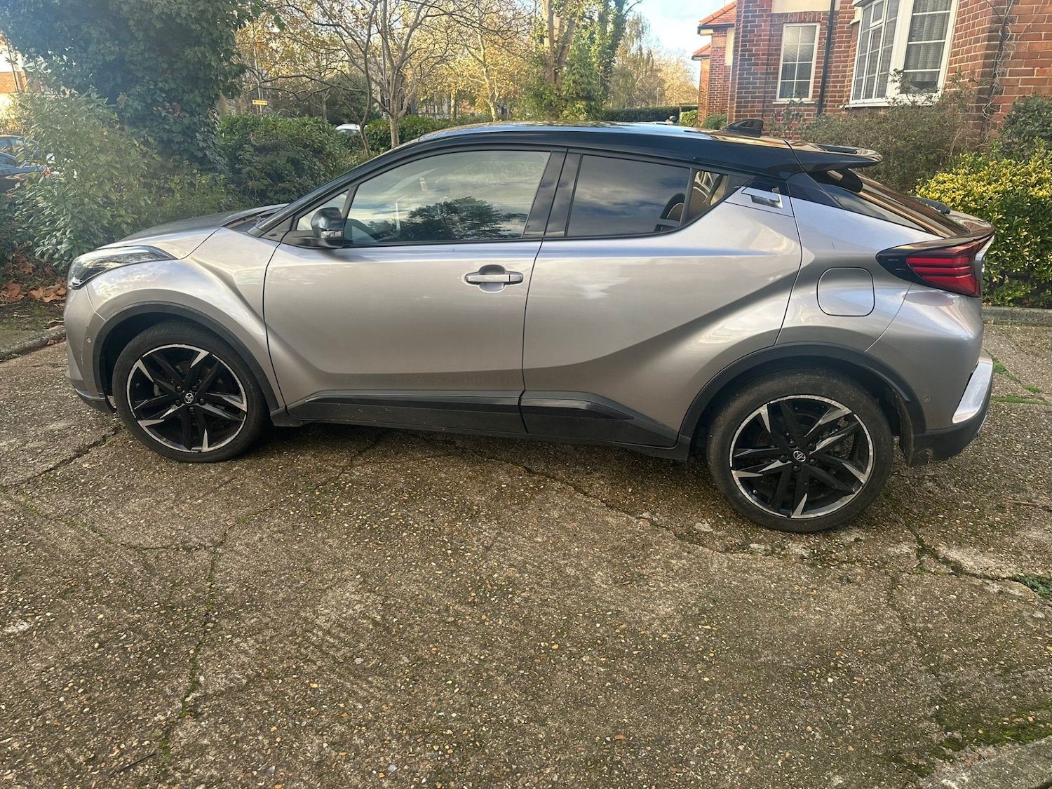 Used Toyota C-HR 2021 for sale - 78056845: Photo 4