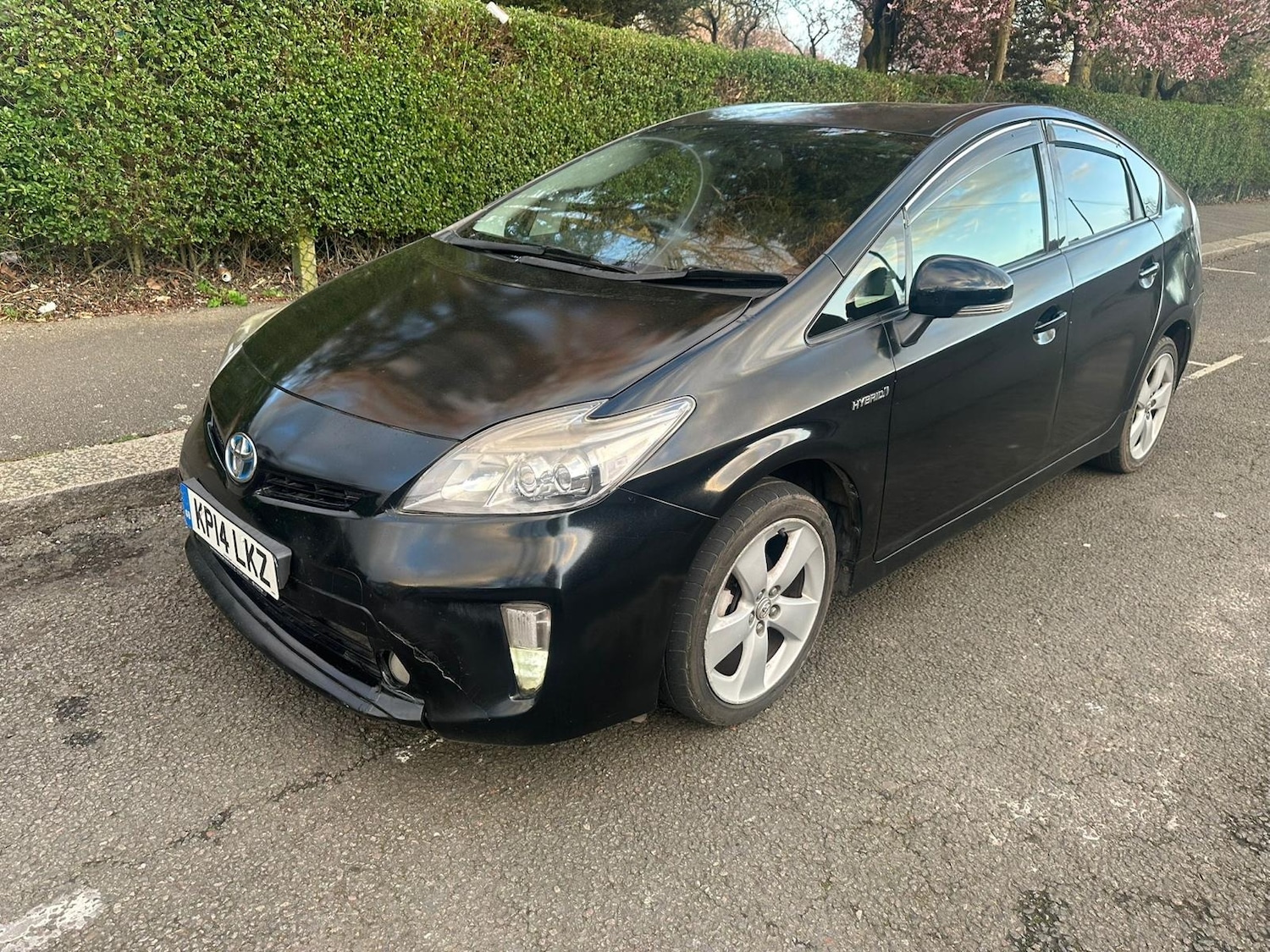 Used Toyota Prius 2014 for sale - 78025858: Photo 2