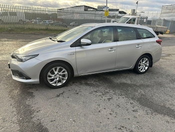 Used Toyota Auris 2015 for sale - 77418576: Photo