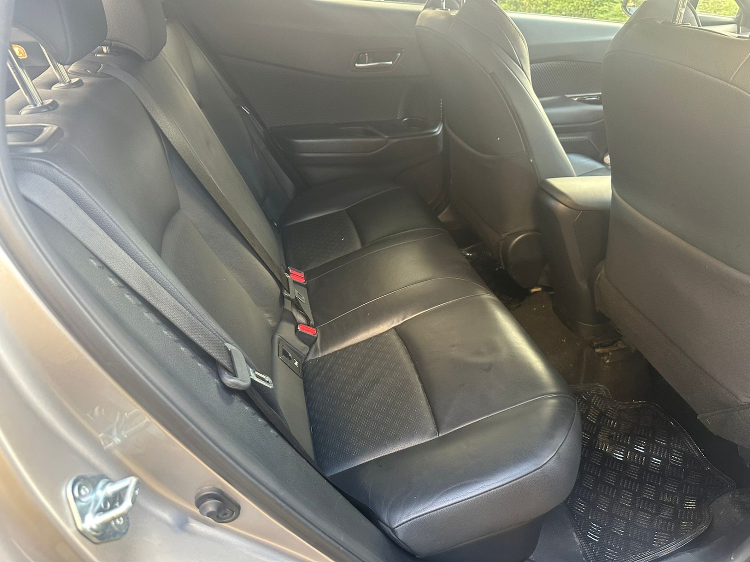 Used Toyota C-HR 2021 for sale - 76940504: Photo 12