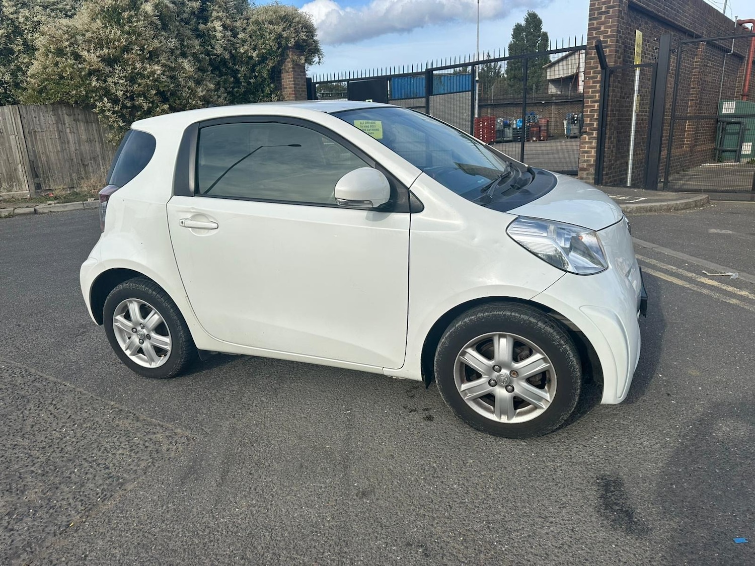 Used Toyota IQ 2012 for sale - 76547995: Photo 10