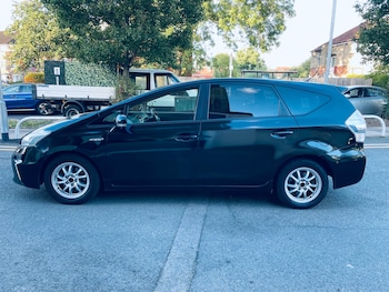 Used Toyota Prius+ 2014 for sale - 75862084: Photo