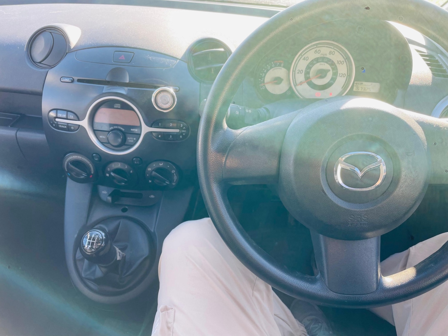 Used Mazda Mazda2 2010 for sale - 76750582: Photo 11