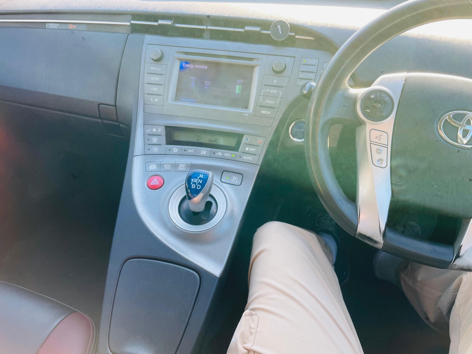 Used Toyota Prius 2012 for sale - 77080963: Photo 12