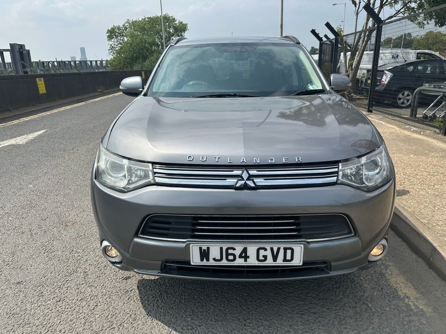 Used Mitsubishi Outlander 2014 for sale - 76198785: Photo 1