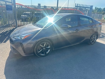 Used Toyota Prius 2021 for sale - 79536220: Photo