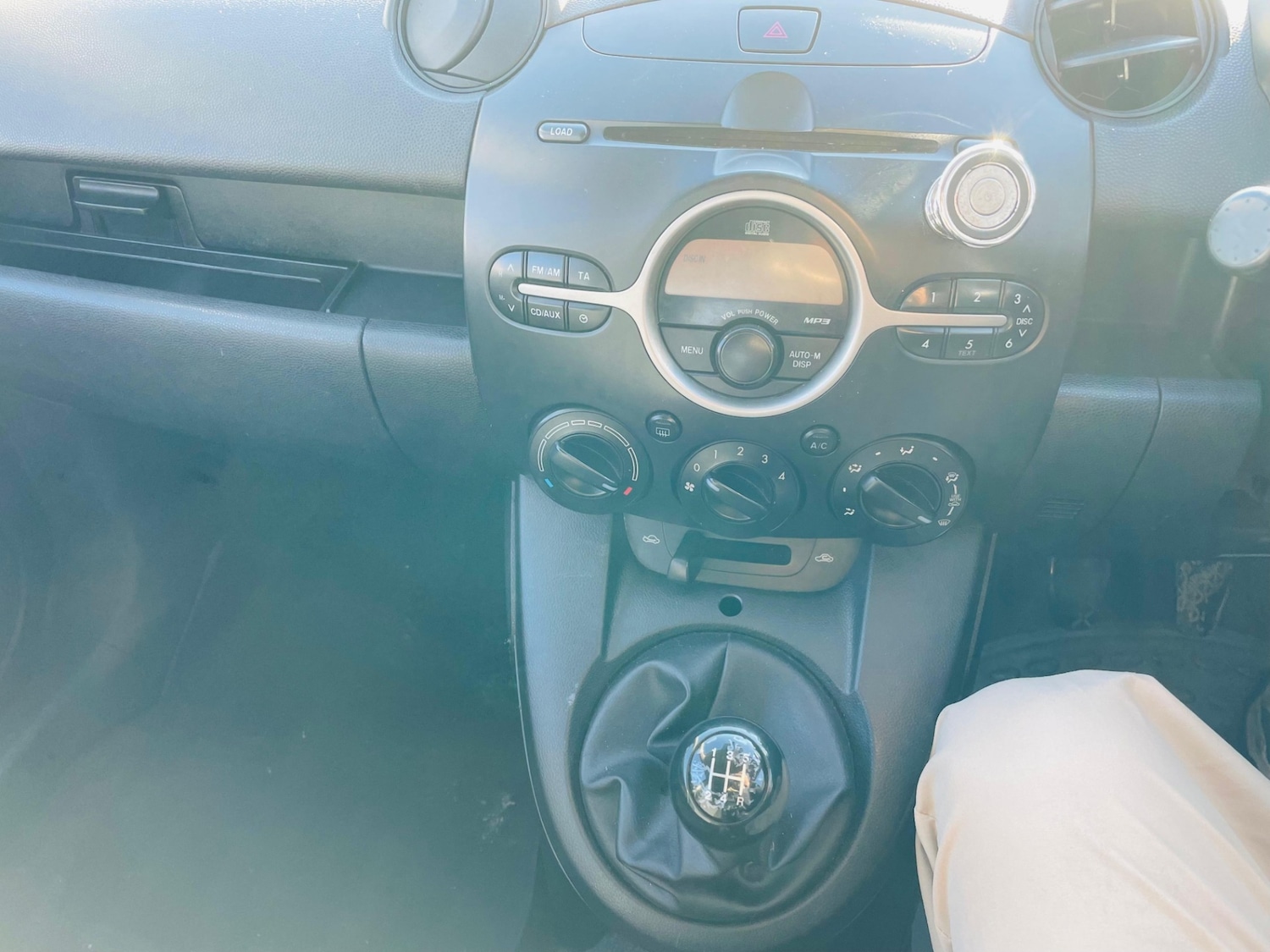Used Mazda Mazda2 2010 for sale - 76187327: Photo 12