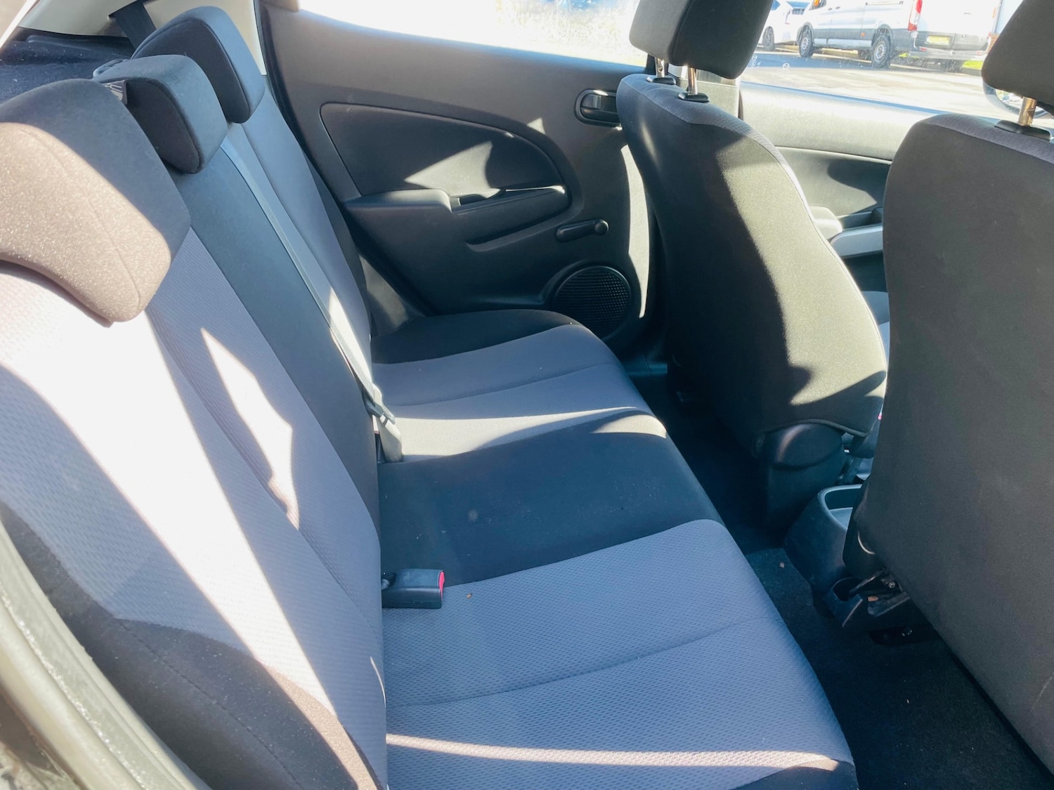 Used Mazda Mazda2 2010 for sale - 76187327: Photo 13