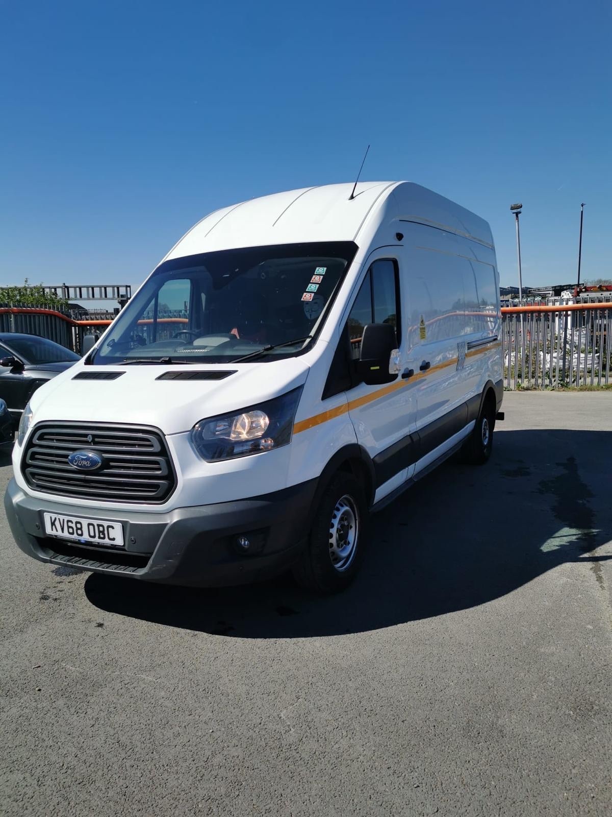 Used Ford Transit 2018 for sale - 78162231: Photo 2