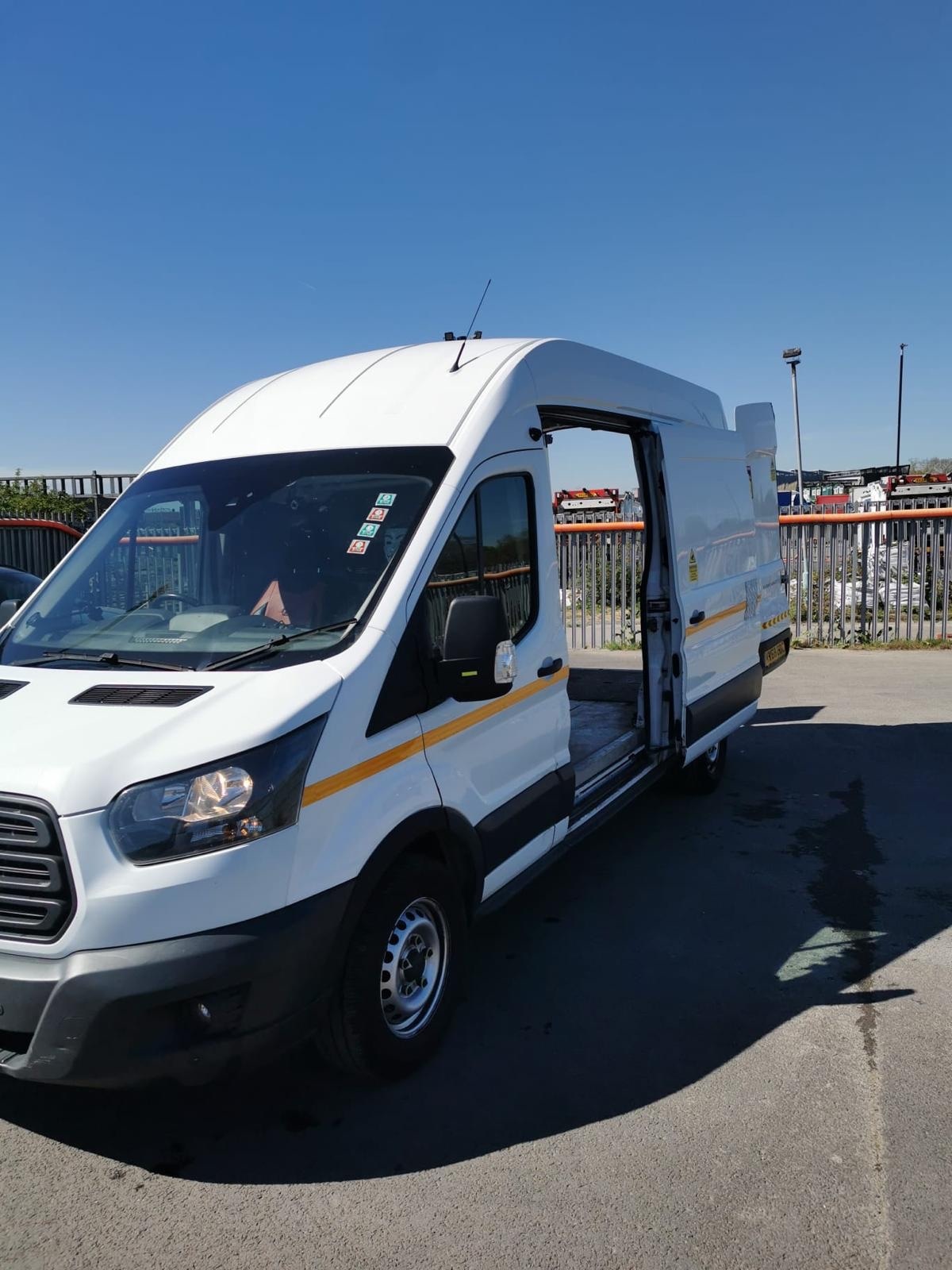 Used Ford Transit 2018 for sale - 78162231: Photo 3