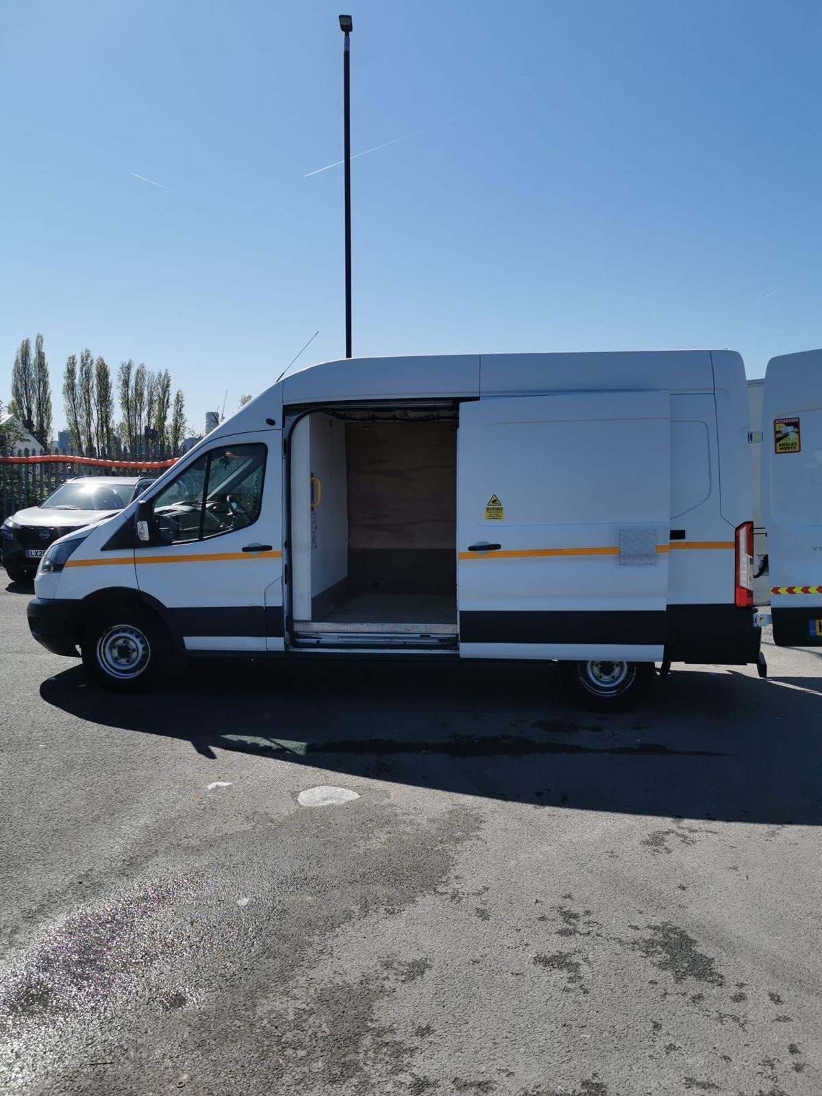 Used Ford Transit 2018 for sale - 78162231: Photo 4