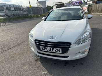 2013 (63) - 2.0 e-HDi Hybrid4 4dr EGC