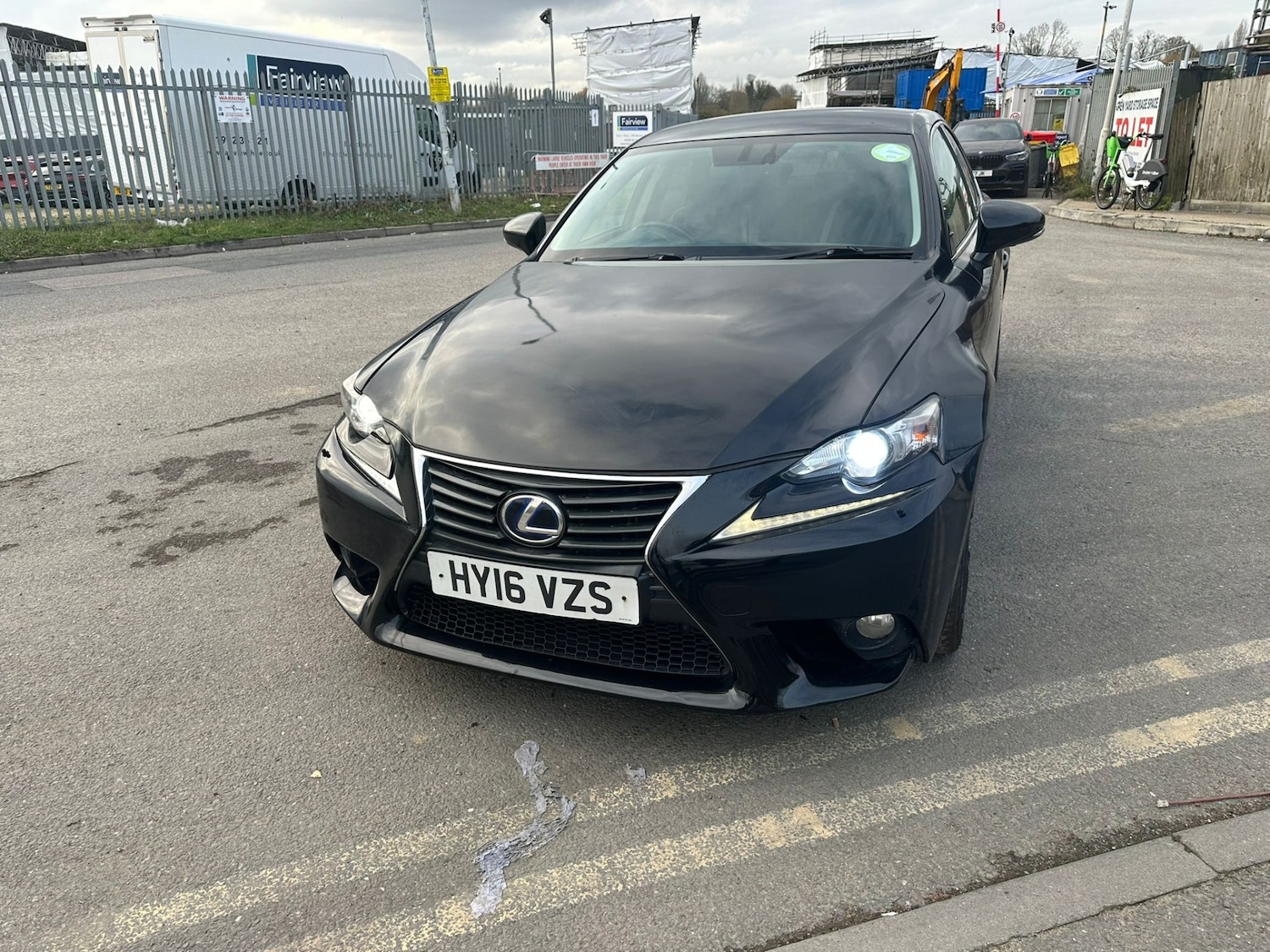 Used Lexus IS 2016 for sale - 76741603: Photo 2