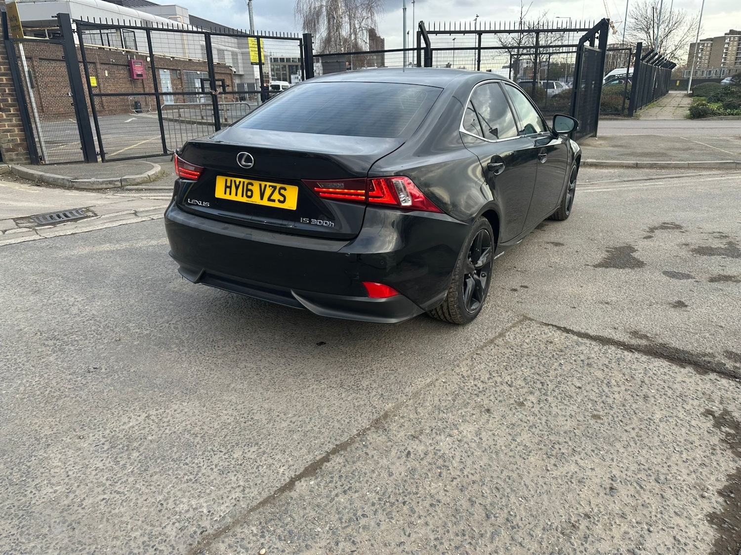 Used Lexus IS 2016 for sale - 76741603: Photo 8