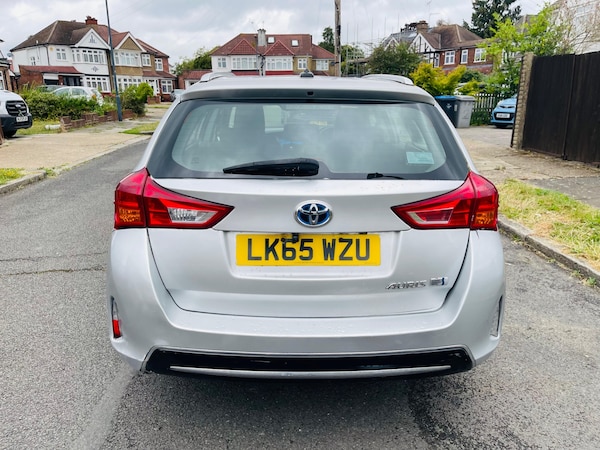 Used Toyota Auris 2015 for sale - 76187296: Photo 5
