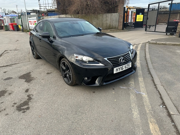 Used Lexus IS 2016 for sale - 76198773: Photo 11