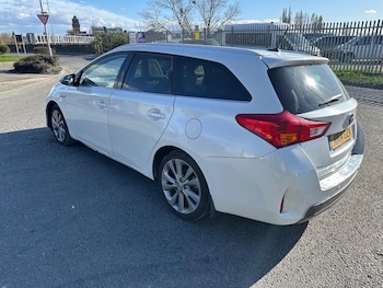 Used Toyota Auris 2014 for sale - 76741594: Photo