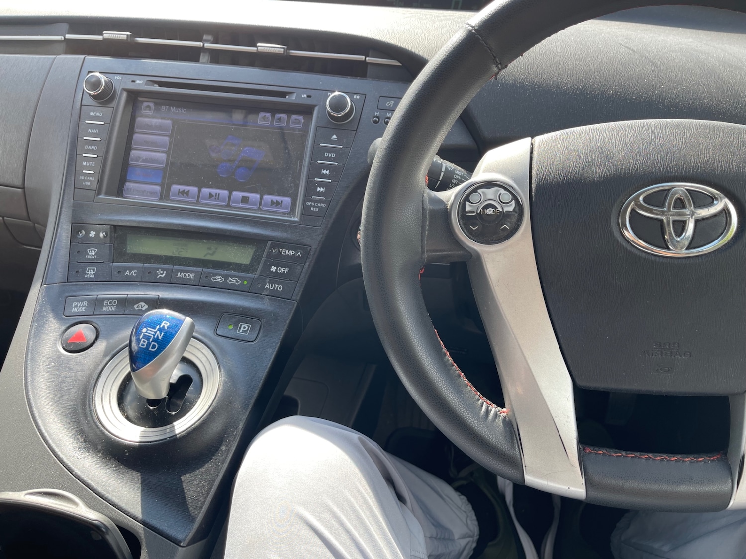 Used Toyota Prius 2015 for sale - 76844824: Photo 11