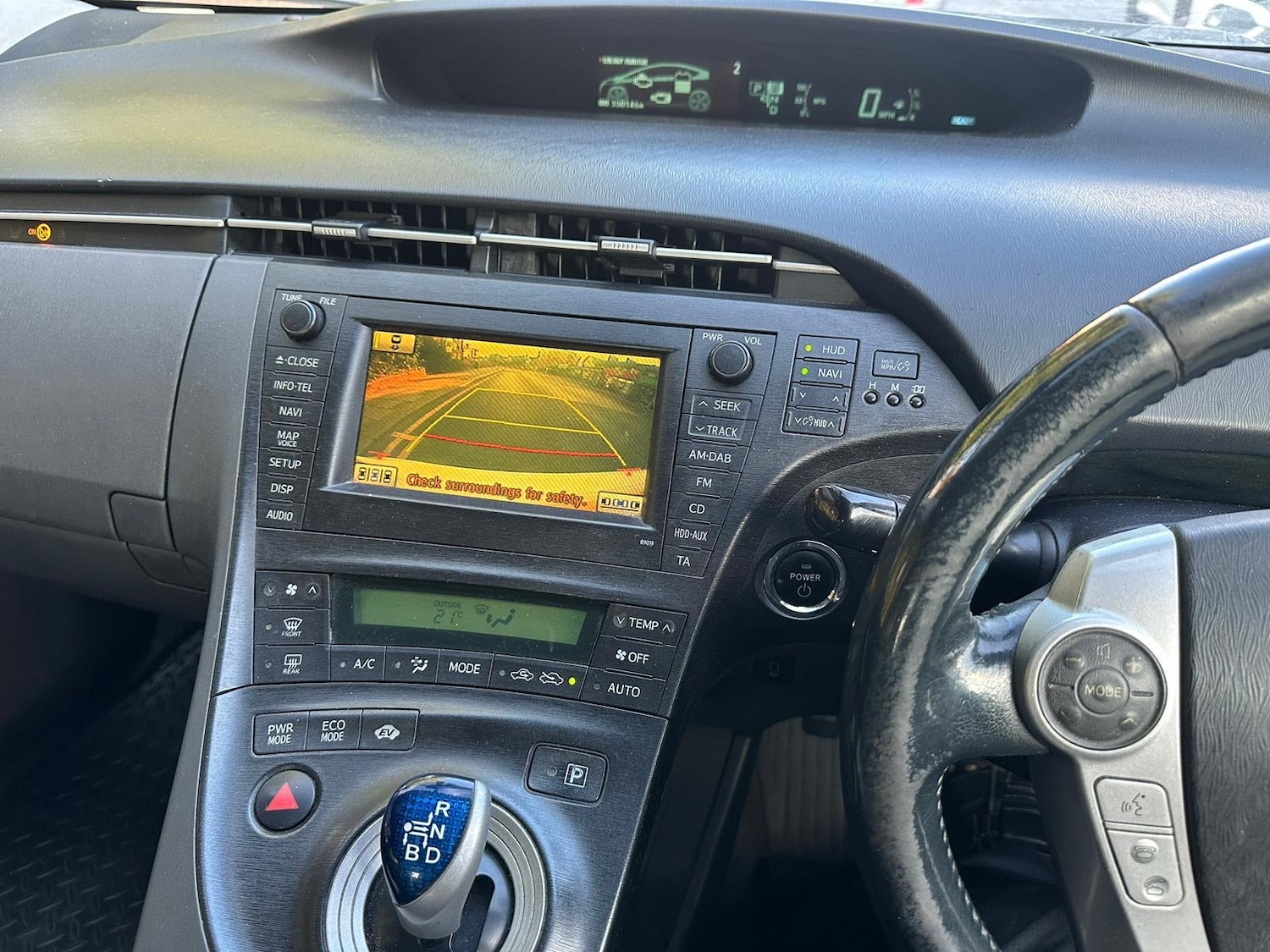 Used Toyota Prius 2011 for sale - 76751712: Photo 15