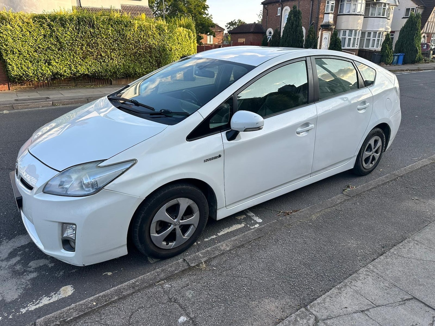 Used Toyota Prius 2011 for sale - 76751712: Photo 3