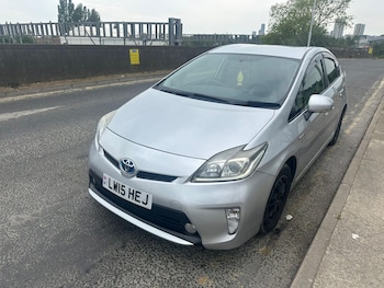 Used Toyota Prius 2015 for sale - 79341486: Photo