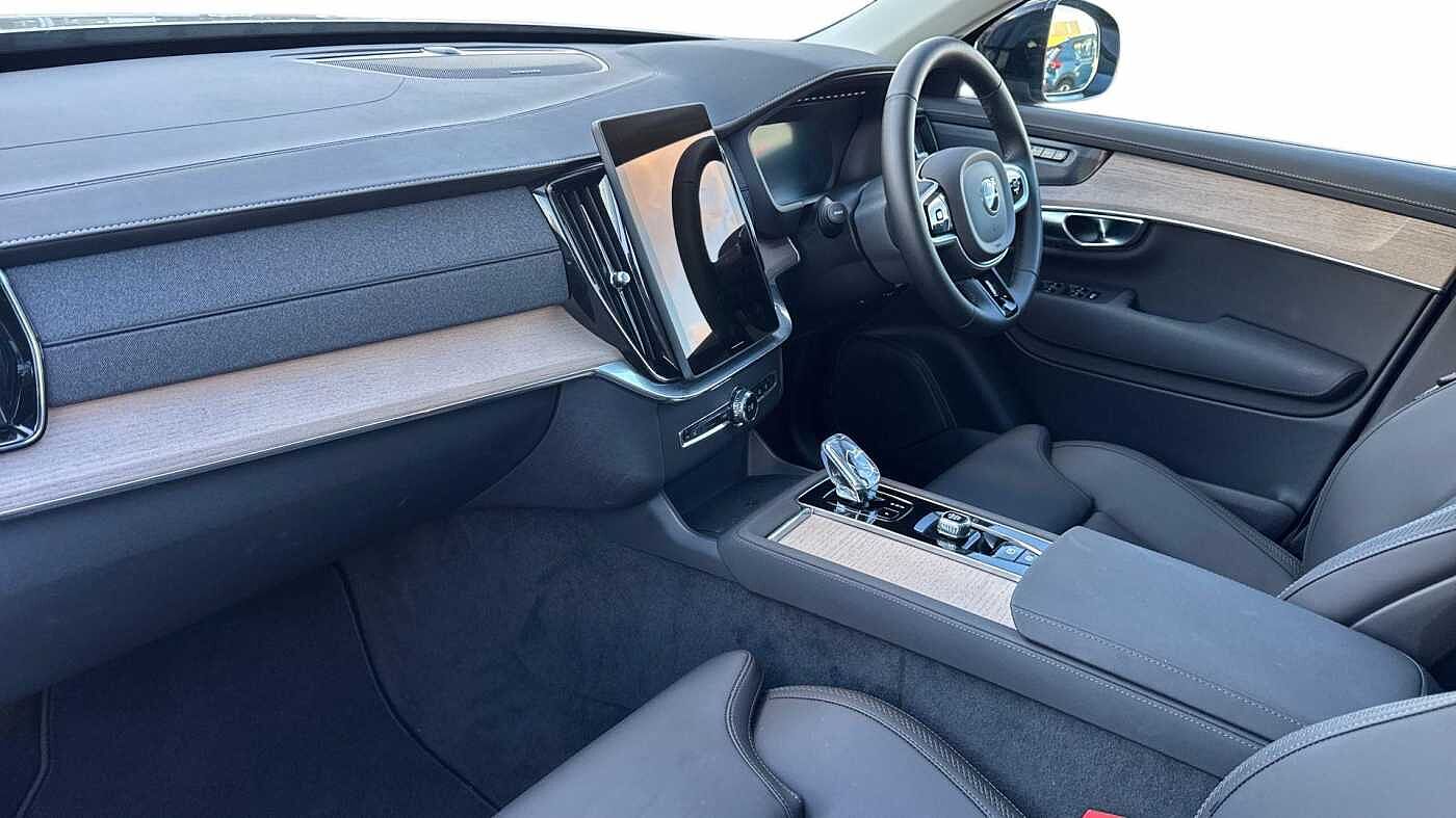 Used Volvo XC90 2025 for sale - 76902669: Photo 4