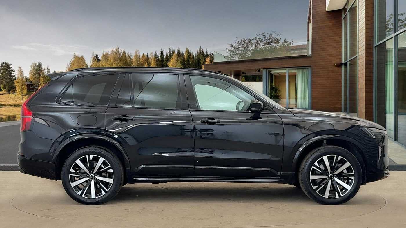 Used Volvo XC90 2025 for sale - 76680173: Photo 2