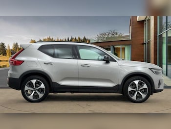 Used Volvo XC40 2025 for sale - 76830588: Photo