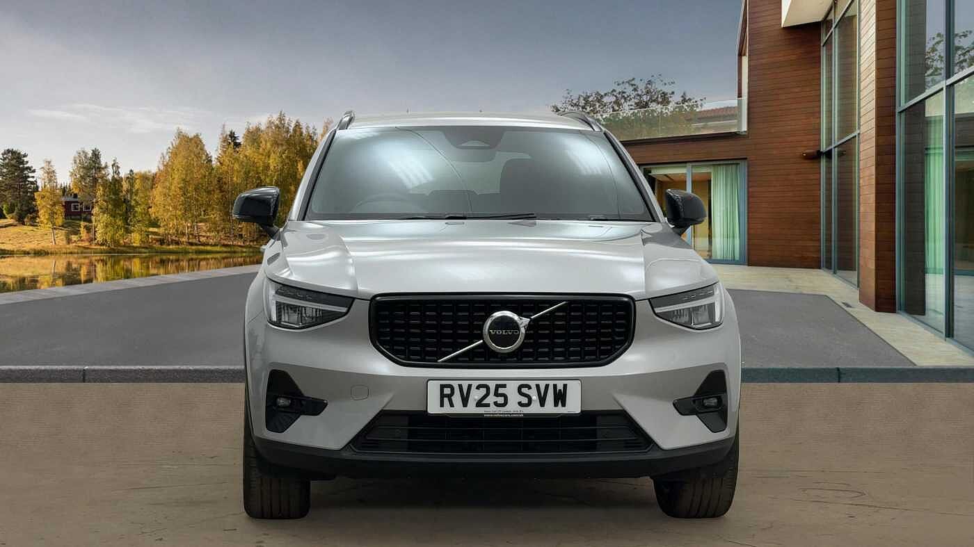Used Volvo XC40 2025 for sale - 76830588: Photo 8