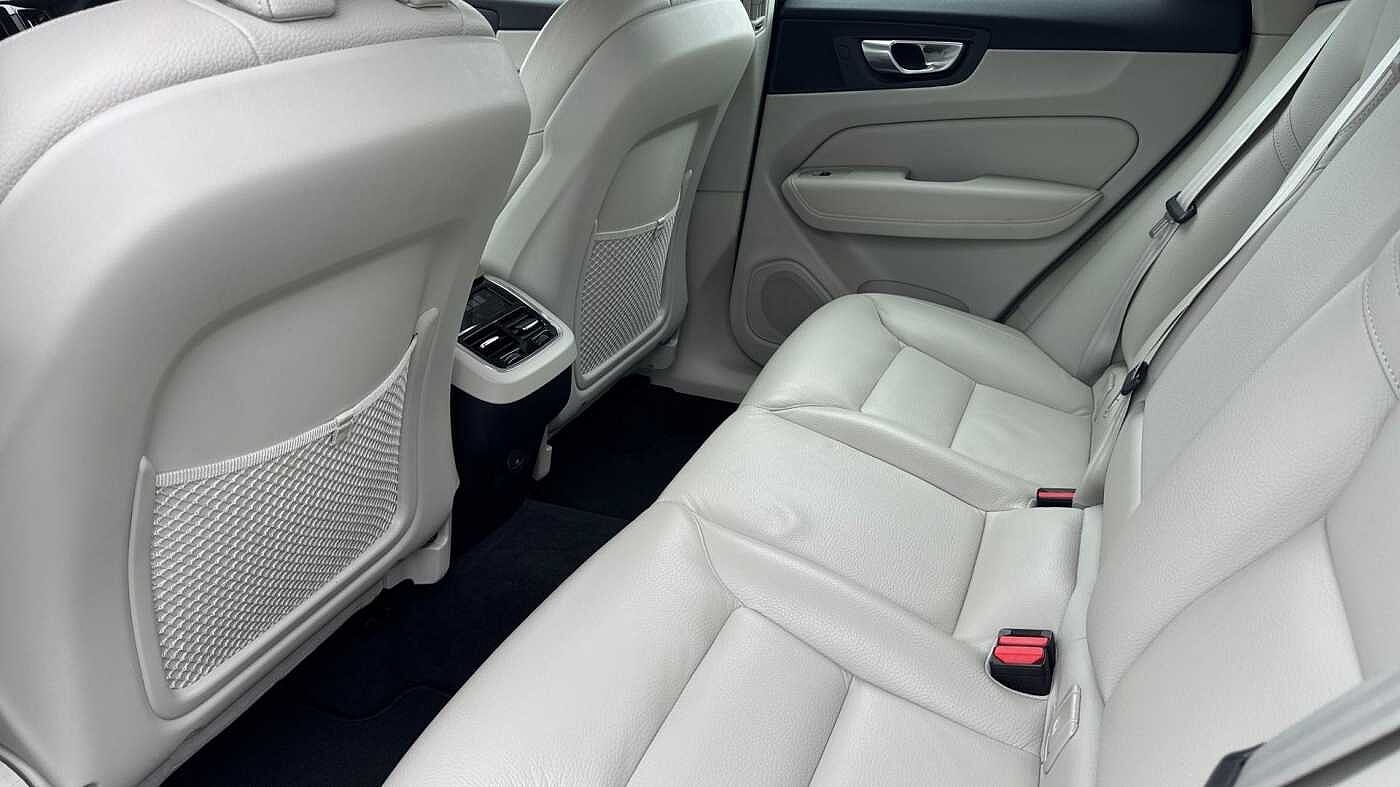 Used Volvo XC60 2023 for sale - 76676942: Photo 10