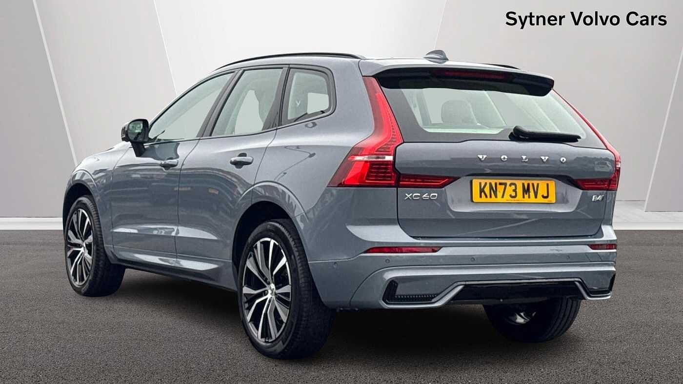 Used Volvo XC60 2023 for sale - 76676942: Photo 2