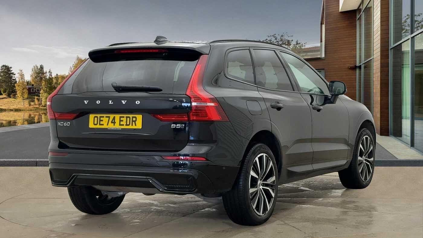 Used Volvo XC60 2024 for sale - 76677896: Photo 3